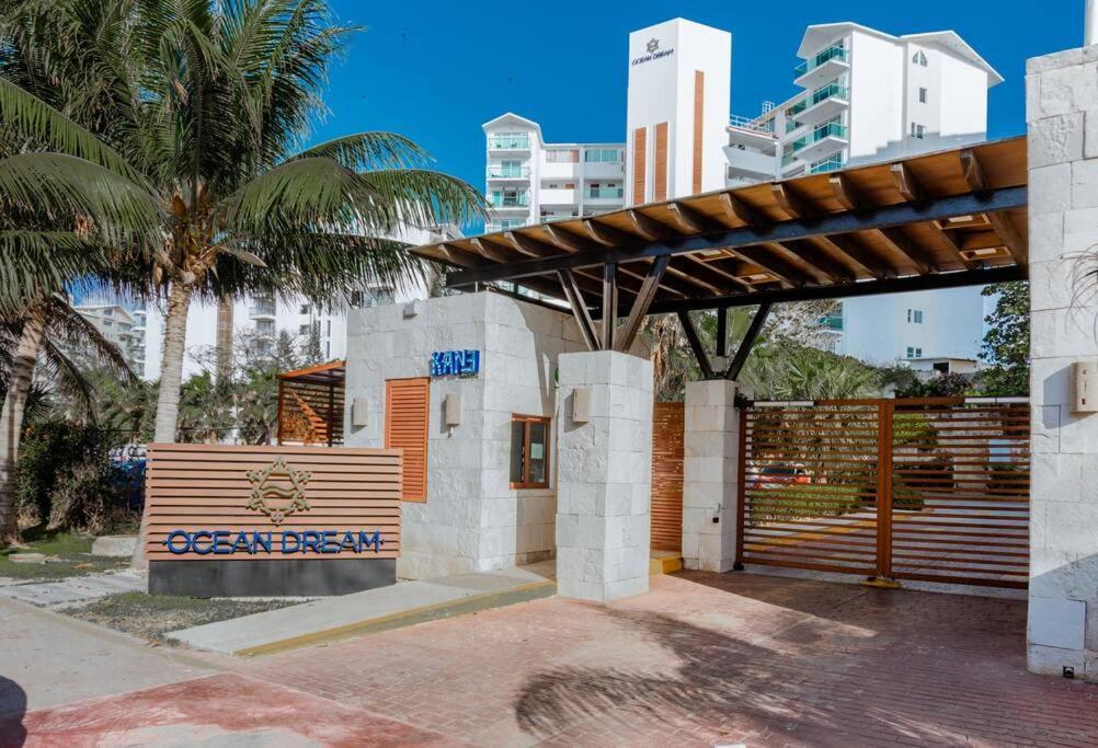*Turquoise Escape- Beachfront Studio By Casa Paraiso* Cancún Kültér fotó